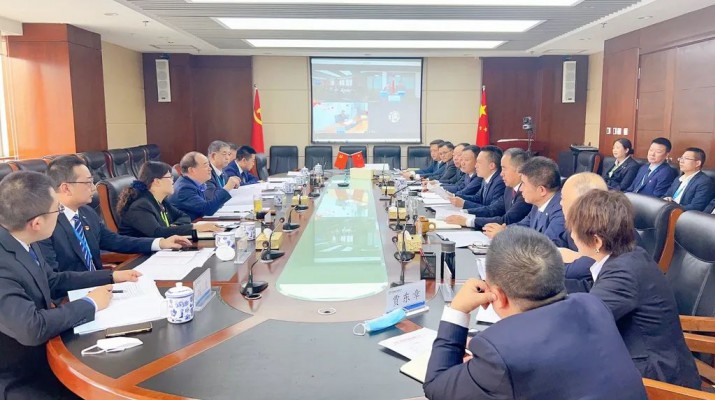 石培文董事長(zhǎng)一行赴投資集團(tuán)、開發(fā)建設(shè)公司調(diào)研指導(dǎo)工作